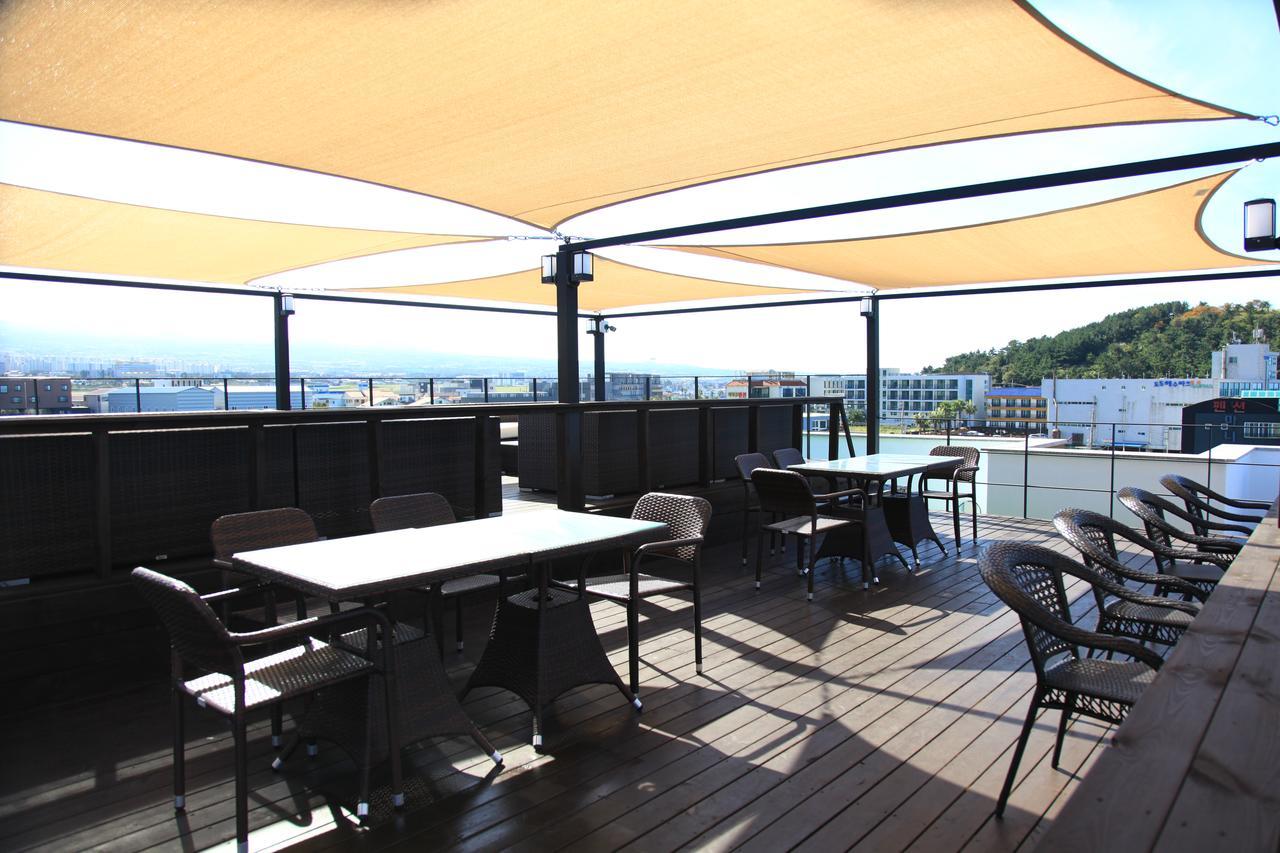 The Four Hills Jeju Hotel Exterior photo