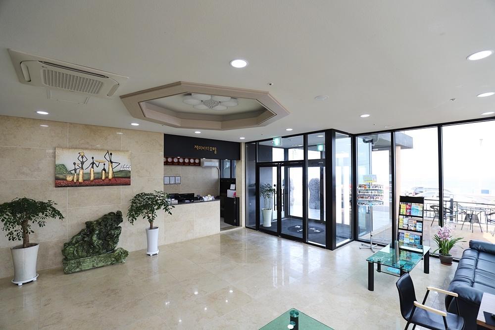 The Four Hills Jeju Hotel Exterior photo