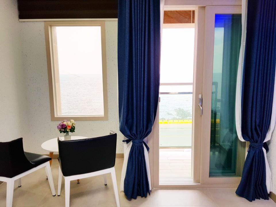The Four Hills Jeju Hotel Exterior photo
